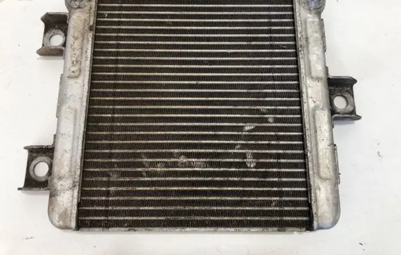 Iveco Daily 6th gen Engine oil radiator 