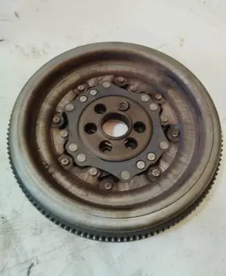 Skoda Octavia Mk2 (1Z) Flywheel 1052660