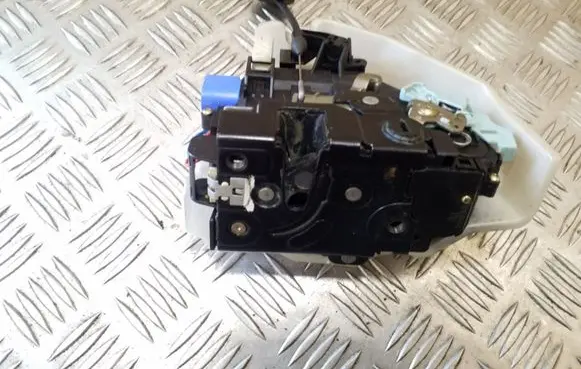 Rear door lock