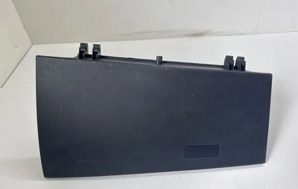 Toyota C-HR I Glove box 55550F4030 55552F4030 EK2361