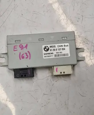 BMW 3 E90 E91 Sunroof control unit/module 9137054