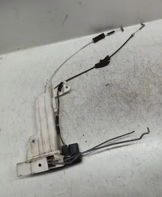 Chrysler Pacifica Front door lock