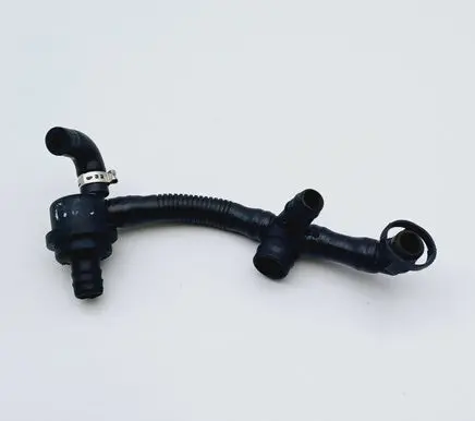 Audi A6 S6 C5 4B Vacuum line/pipe/hose 
