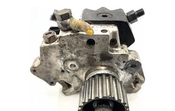 Audi A8 S8 D3 4E Power steering pump 057130755G