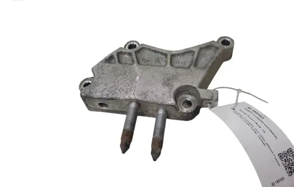 Hyundai Tucson LM Engine mounting bracket