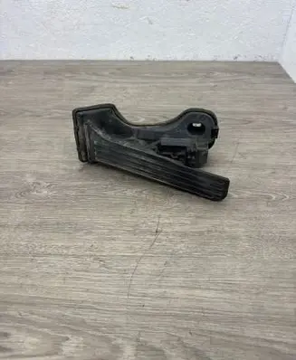 Volkswagen Caddy Accelerator throttle pedal 2K5721503E 6PV00868930