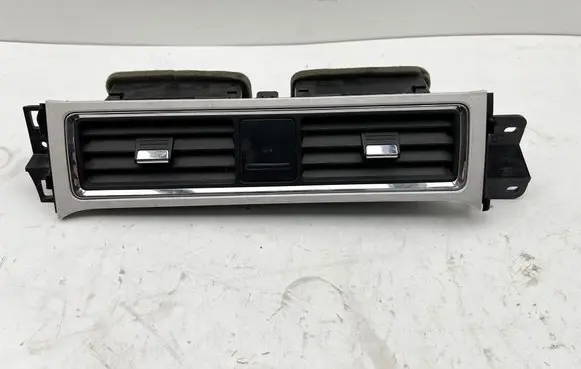 Ford Mustang V Dash center air vent grill AR3319C681 AR3319C681A SP14414