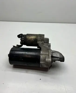 BMW 3 E90 E91 Starter motor 7796892 0001115046
