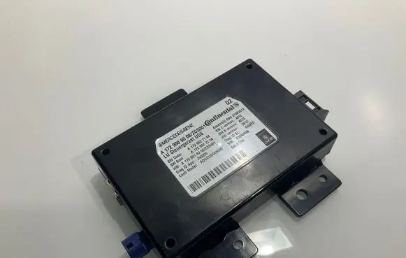 Mercedes-Benz E W212 Other control units/modules A1729006008 1729006008