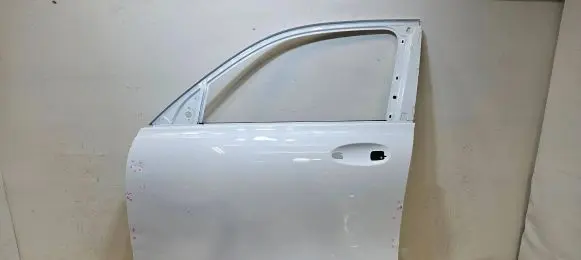 Mercedes-Benz GLB x247 Front door A2477221700