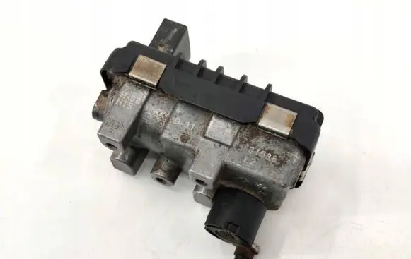 Land Rover Freelander 2 - LR2 Turbo charger electric actuator 761963 6NW009483
