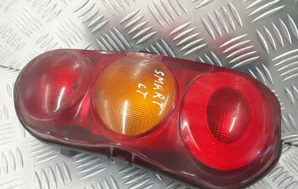 Smart ForFour I Rear/tail lights 253031L