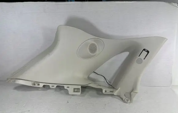 Ford Edge II Rear door card panel trim