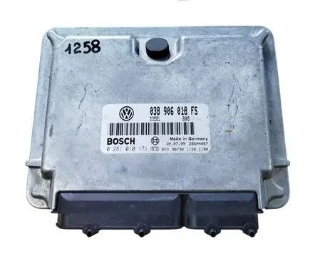 Volkswagen PASSAT B4 Engine control unit/module 038906018FS 0281010171