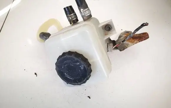 Lexus RX 300 Power steering fluid tank/reservoir 13231140220 132311-40220