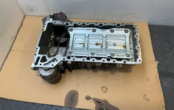 Oil sump