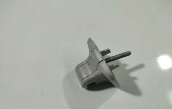 Volkswagen PASSAT B6 Sun visor clip/hook/bracket 