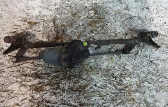 Mazda 6 Front wiper linkage and motor 159300-0650