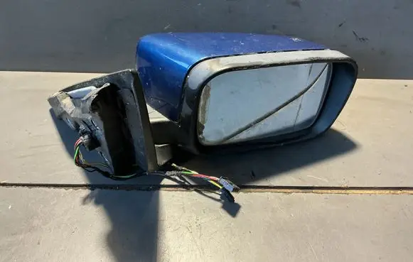 BMW 3 E46 Front door electric wing mirror E10117351