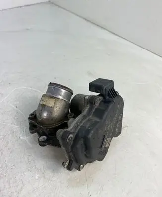 Volkswagen Polo V 6R Throttle valve 04B131501D V10100133 VS62805140802385