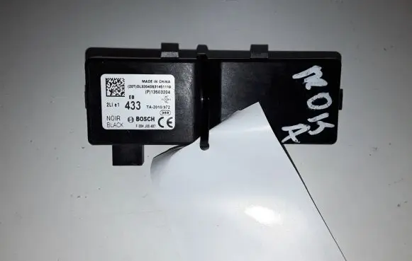 Opel Mokka Door central lock control unit/module 13503204