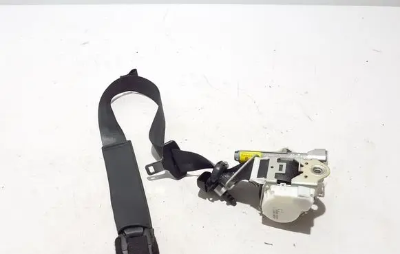 Fiat 500L Front seatbelt 735557298
