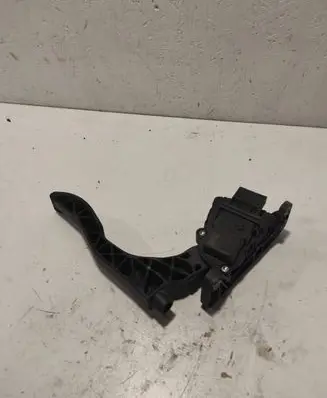 Audi A6 S6 C6 4F Accelerator throttle pedal 4F1721523B 00898407