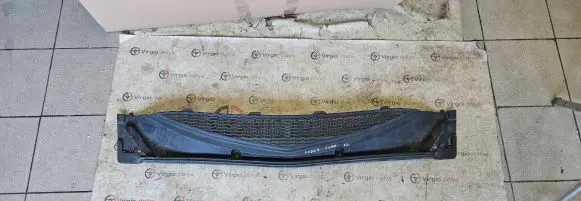 Renault Modus Wiper trim 8200213840