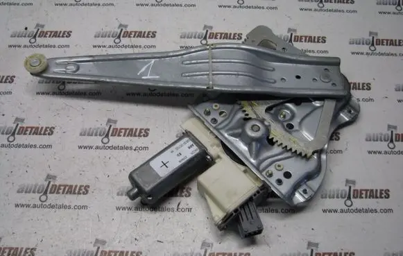 Toyota Avensis T250 Rear door window regulator with motor 69830-05100