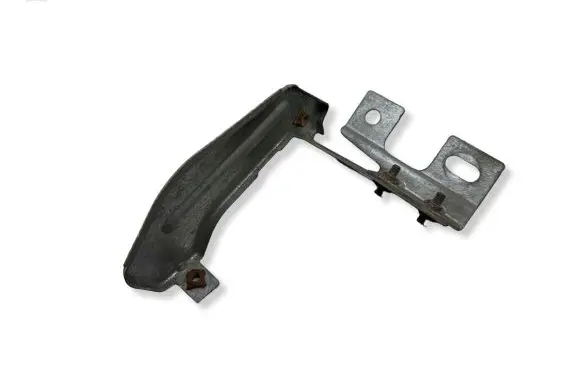 Volvo V40 Radiator mount bracket 