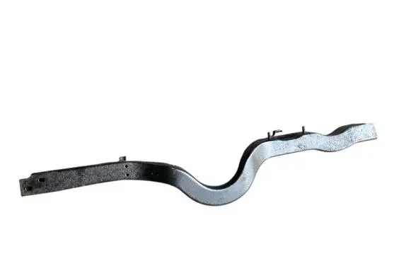 Mitsubishi L200 Rear differential/diff mount bracket 