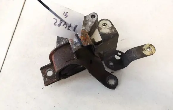 Fiat Doblo Engine mount bracket