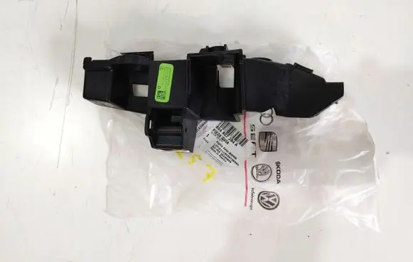 Audi Q5 SQ5 Front bumper mounting bracket 80A807284A