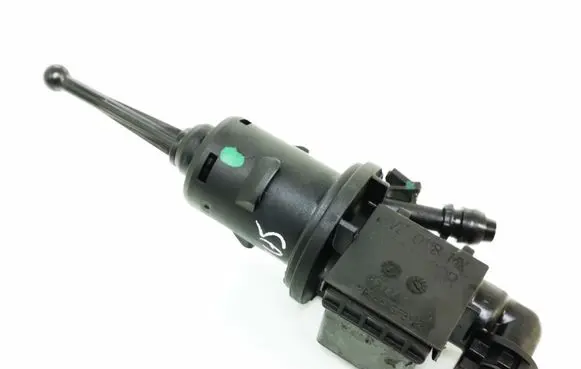 Volkswagen Golf V Clutch slave cylinder 1K0721388R 3VZ0118MX