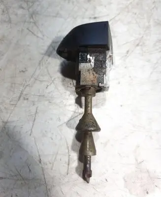 BMW 3 E90 E91 Front door lock (next to the handle) 
