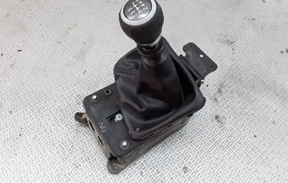 Subaru Forester SH Gear shifter/selector