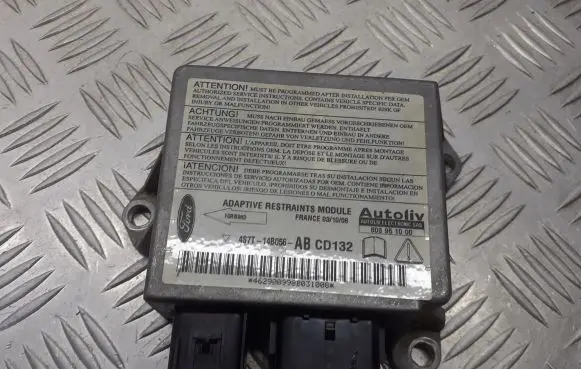 Ford Mondeo Mk III Airbag control unit/module 4S7T-14B056