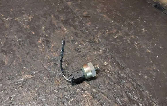BMW 3 E46 Sensor 10.0522-9925.1 10052299251 095CNL