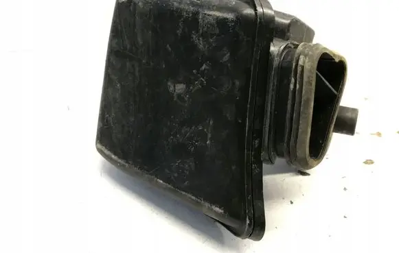 Opel Astra J Intake resonator 13337770