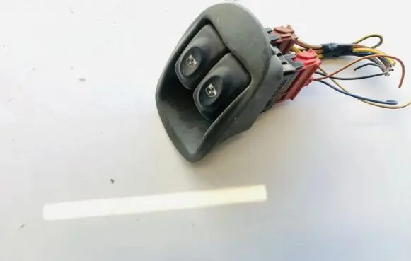 Renault Scenic I Electric window control switch 838099g