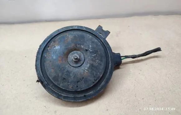 Hyundai Santa Fe Horn signal 9662026100