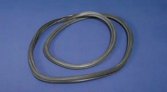 Audi A3 S3 8V Rubber seal front coupe door 8V4831721