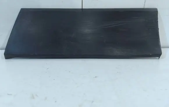 Renault Trafic III (X82) Rear fender molding trim 788137407R 93868749 788131169R