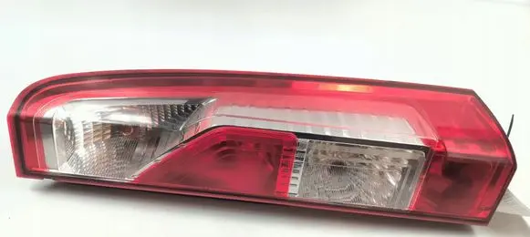 Opel Movano B Rear/tail lights 