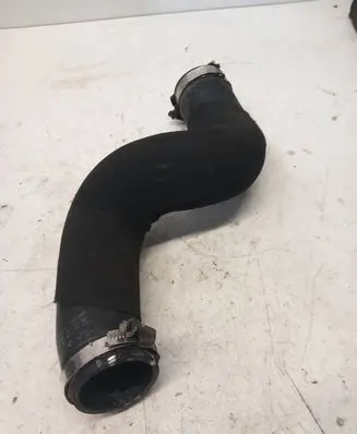 Audi Q5 SQ5 Intercooler hose/pipe 8R0145737N
