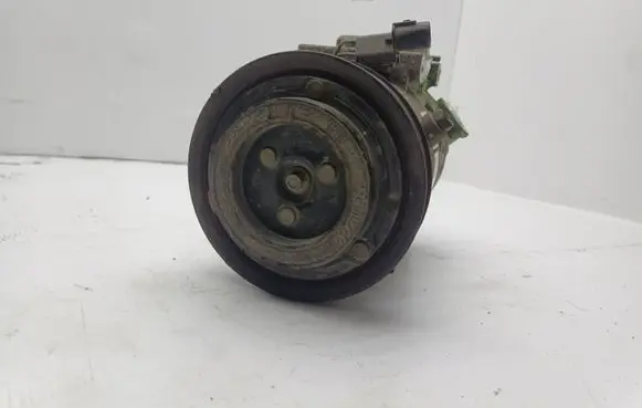 Hyundai i30 Air conditioning (A/C) compressor (pump) F500AN6AA07