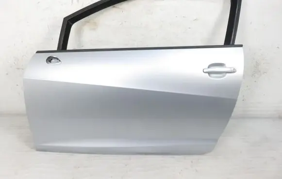 Door (2 Door Coupe)