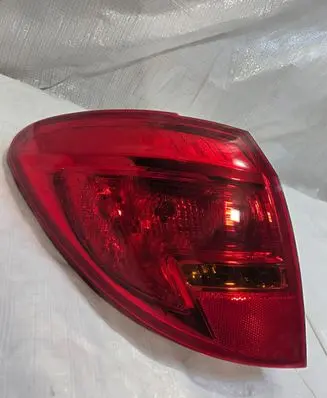 Opel Meriva B Rear/tail lights 21639009
