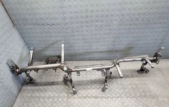 BMW i4 Dashboard cross member/frame bar 6804040