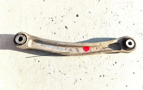 Porsche Cayenne (92A) Rear control arm 7L0505376A